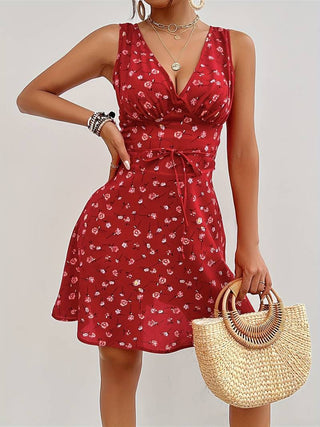 Sleeveless Dress with Belt and V-Neckline