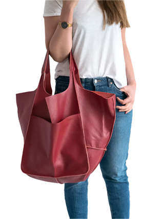 Big Leather Carrying Bag 1