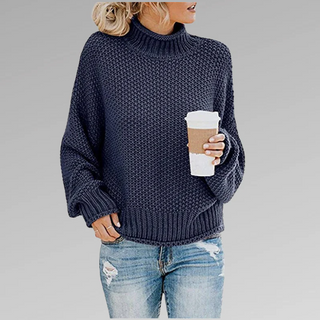 Women's Classic Knitted Sweater with Collar