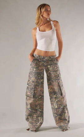 Women's Low-Waist Camouflage Cargo Trousers