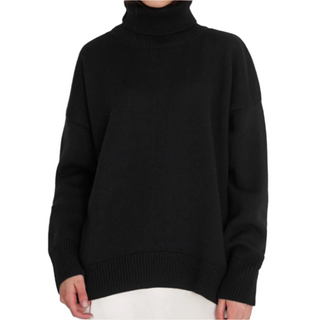 Stylish women's turtleneck jumper 3