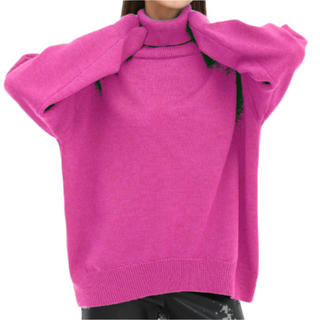 Stylish women's turtleneck jumper 4