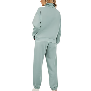 Women's jogging suit 2